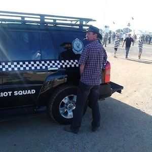 Meet your Posher, Ajs